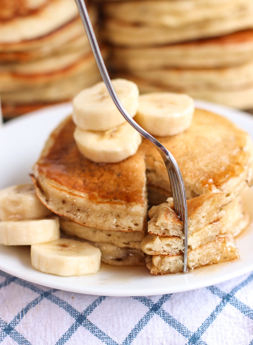 fluffy banana pancakes