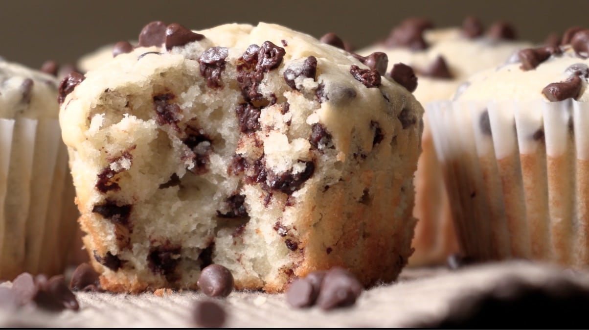 chocolate chip muffins