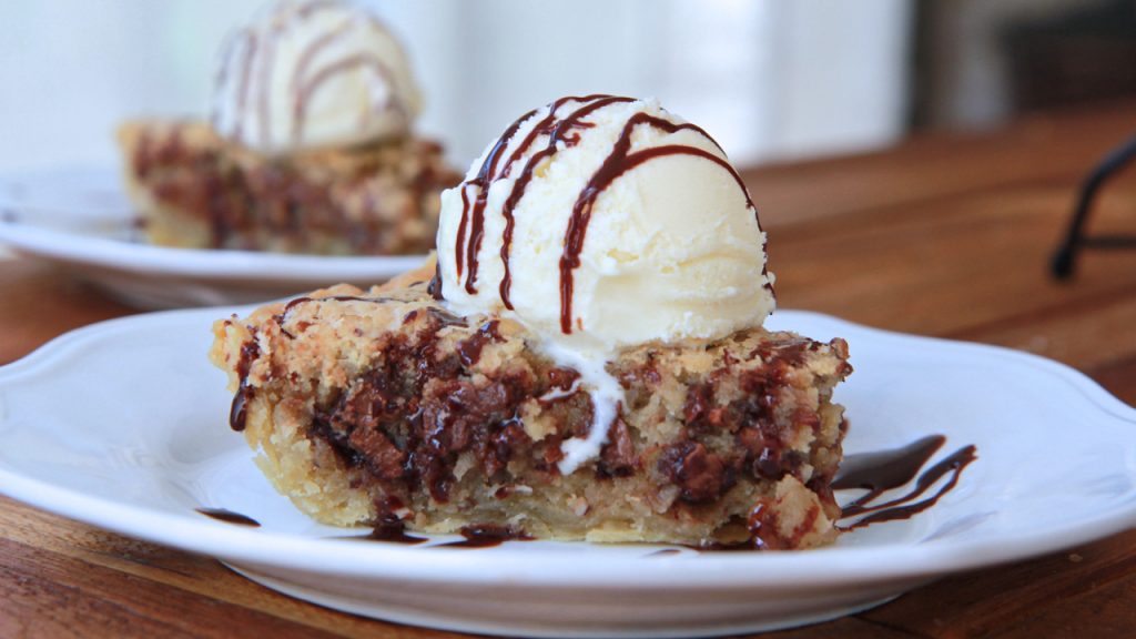 deep dish chocolate chip cookie pie recipe