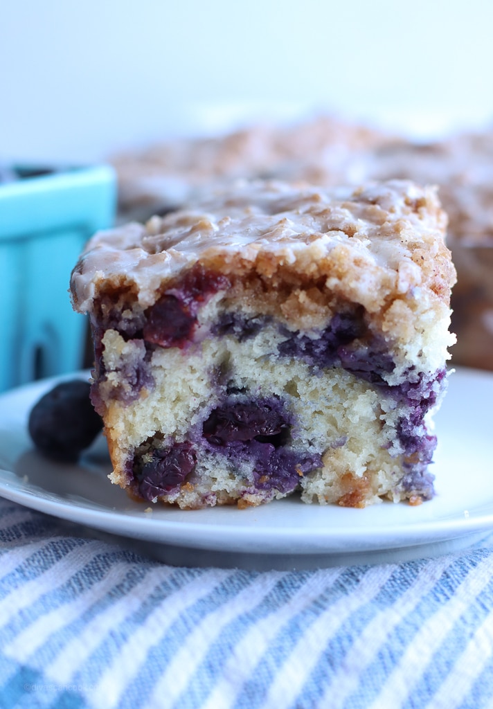 easy blueberry coffee cake