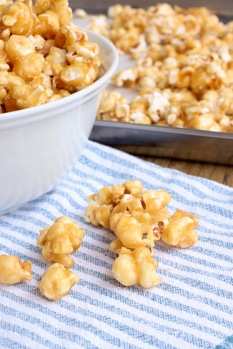 homemade caramel popcorn recipe