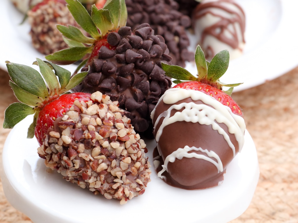 how to make chocolate covered strawberries