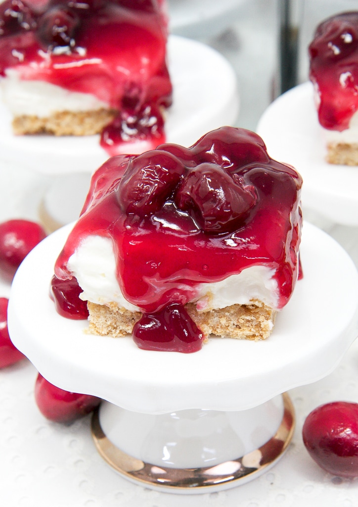 no-bake cherry cheesecake bars