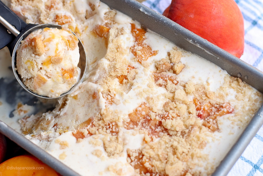 peach cobbler ice cream